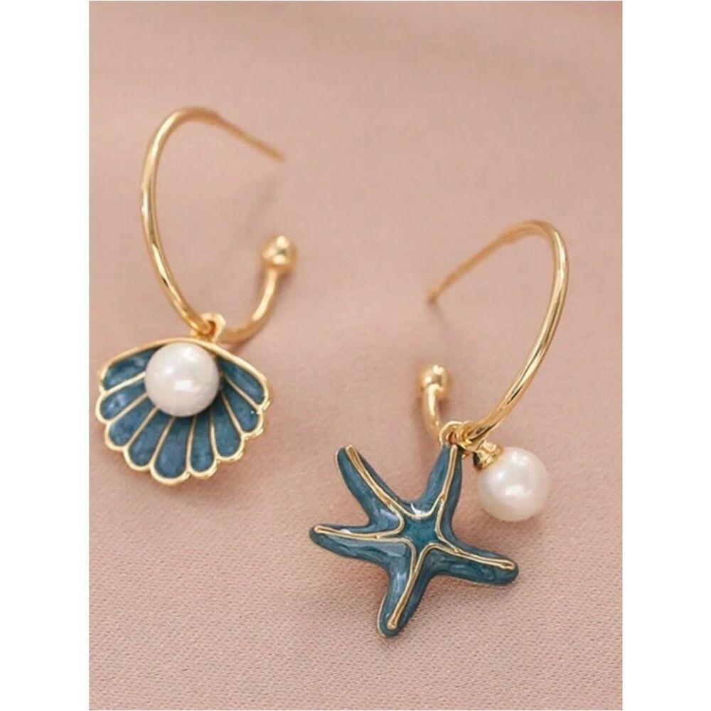 Blue Starfish, Shell Charms earring M761